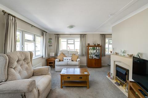 undefined, Three Arch Road, Redhill RH1