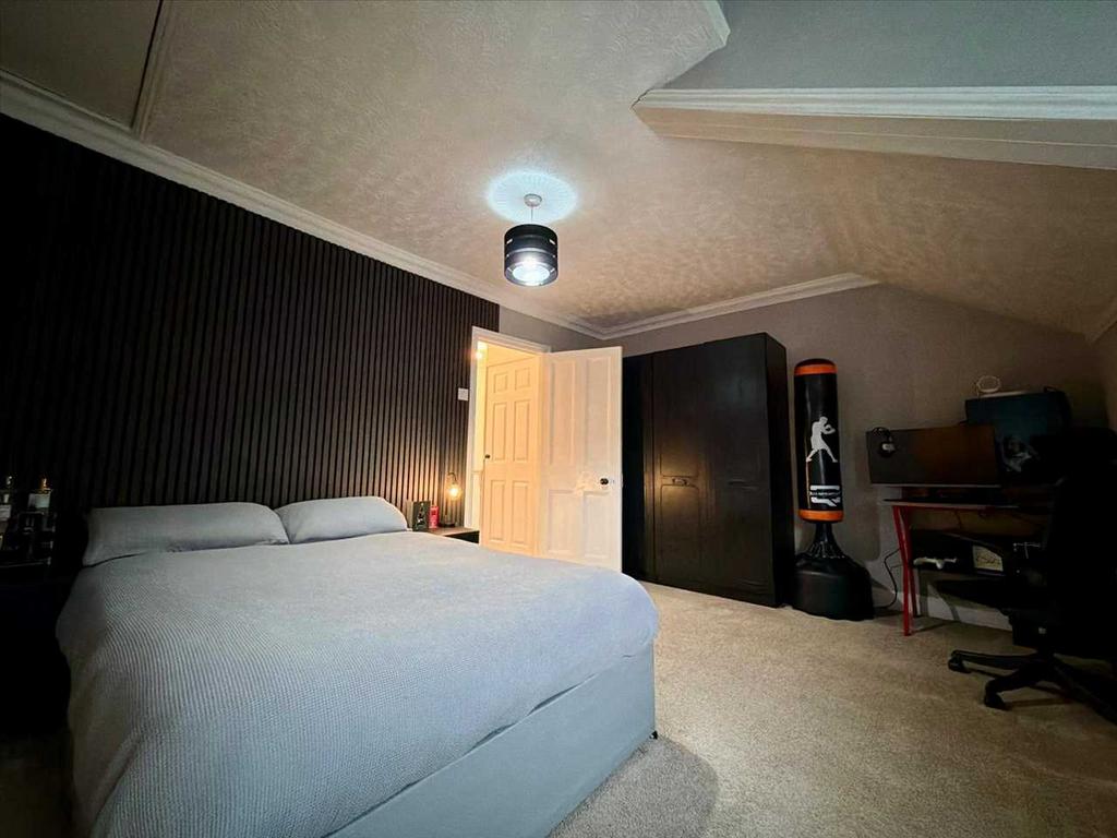 Bathroom 4