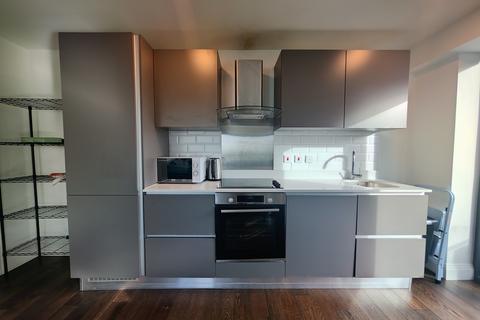 2 bedroom apartment to rent, Brindley Place, London UB8