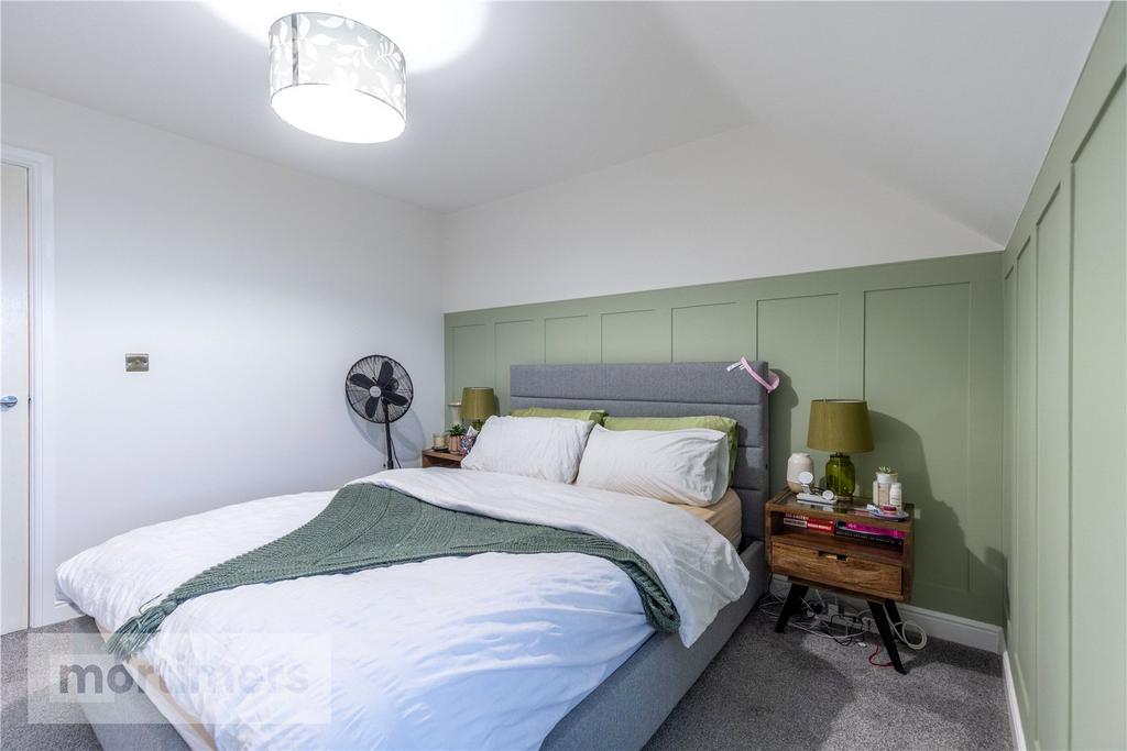 Main Bedroom