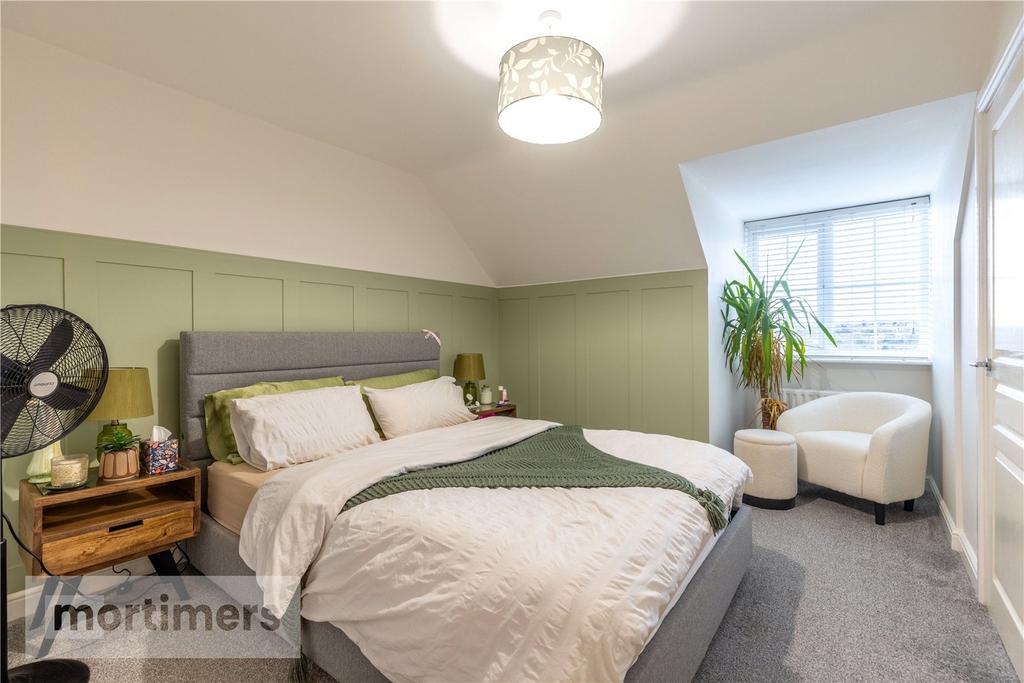 Main Bedroom