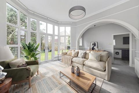 1 bedroom maisonette for sale, Shortlands Grove,  Bromley, BR2