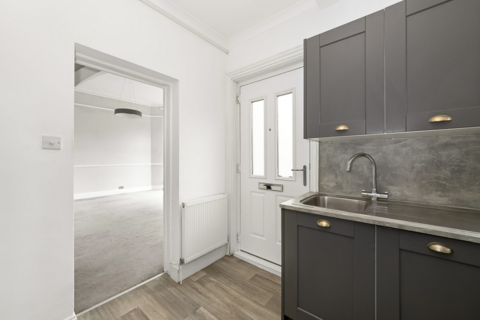 1 bedroom maisonette for sale, Shortlands Grove,  Bromley, BR2