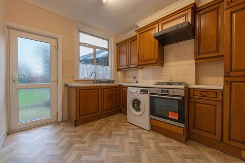 3 bedroom semi-detached house for sale, Heather Road, Newport, NP19