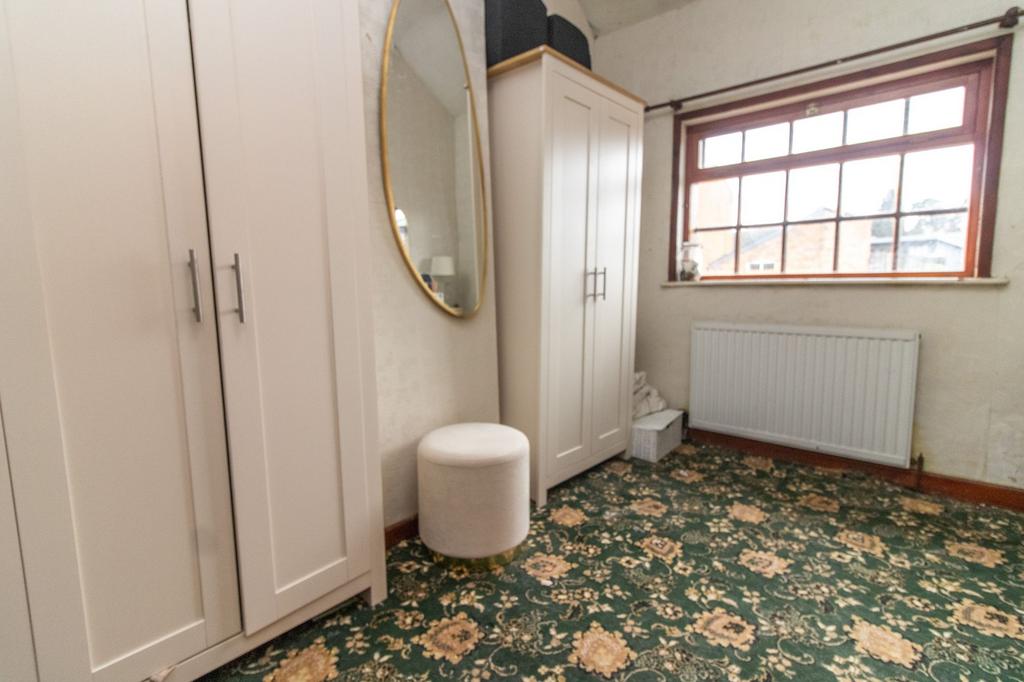 Dressing Room/Bedroom 3 (Off Bedroom 1)