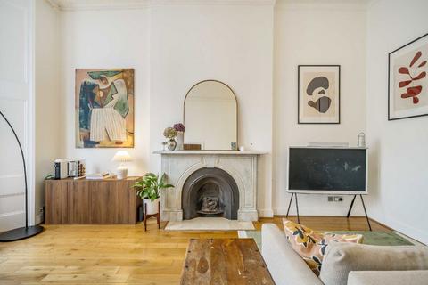 2 bedroom flat for sale, Campden Grove, London W8