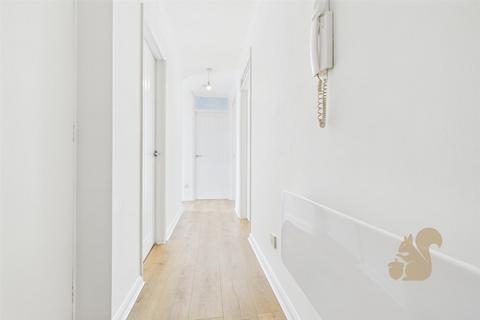 2 bedroom apartment for sale, East Road, Colchester CO5