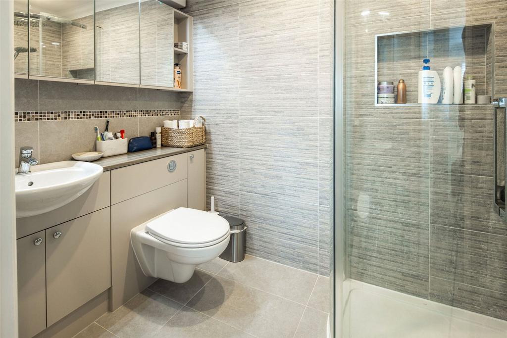 Ensuite