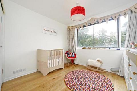 2 bedroom apartment to rent, Abbey Road, London NW8