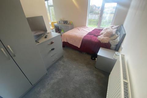 1 bedroom in a house share to rent, Room 4, Hinchliffe, Orton Goldhay, P`Boro, PE2 5ST