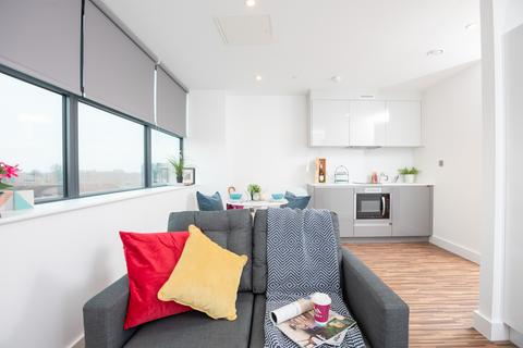 1 bedroom apartment to rent, Chester Road, Manchester M16