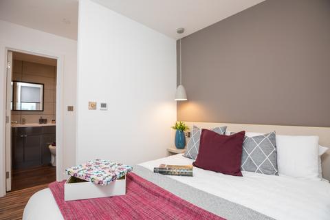 1 bedroom apartment to rent, Chester Road, Manchester M16