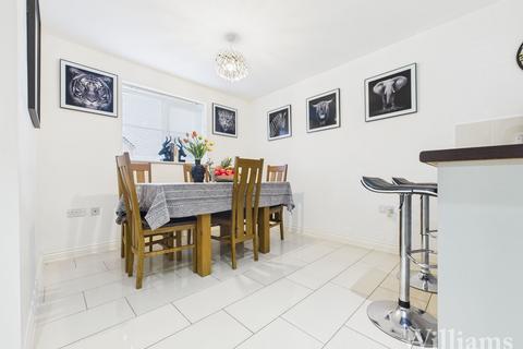 undefined, Ossulbury Lane, Aylesbury HP19