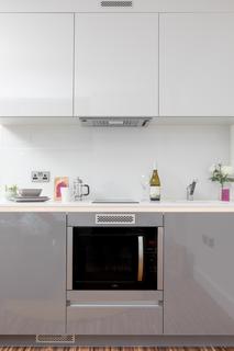 1 bedroom apartment to rent, Chester Road, Manchester M16