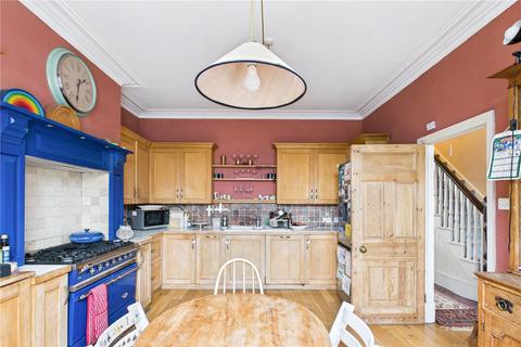 4 bedroom terraced house to rent, Herne Hill Road, London, SE24