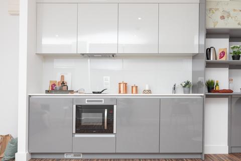 1 bedroom apartment to rent, Chester Road, Manchester M16