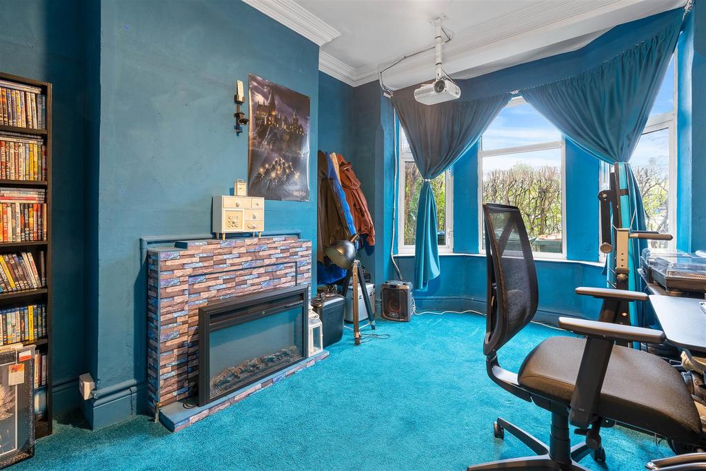 Front Sitting Room