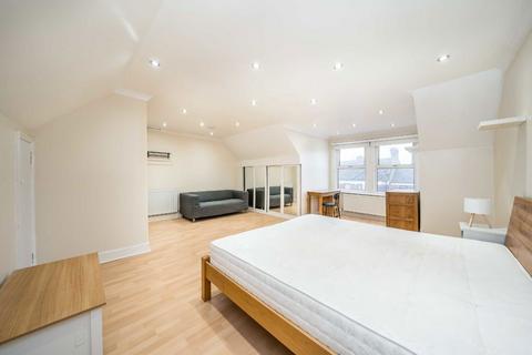 undefined, Gubyon Avenue, London SE24