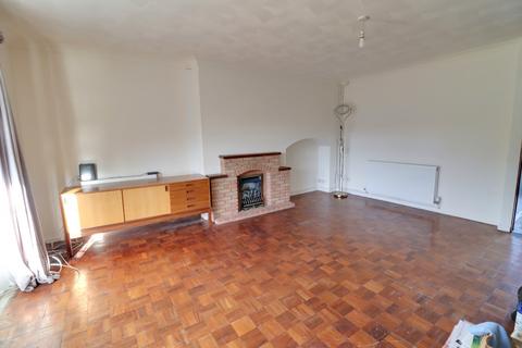 3 bedroom terraced house for sale, REGENCY GARDENS, WATERLOOVILLE