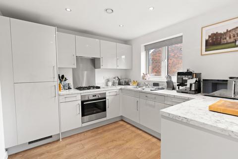 undefined, Cornwell Avenue, Crawley RH10