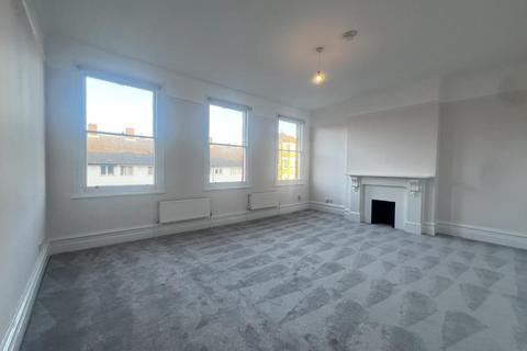 4 bedroom apartment to rent, Park Hall Road, West Dulwich, SE21