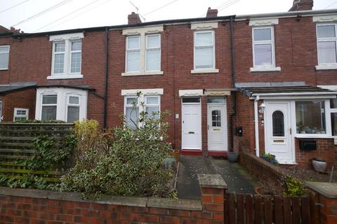 2 bedroom flat to rent, Park Terrace, Killingworth, Newcastle upon Tyne