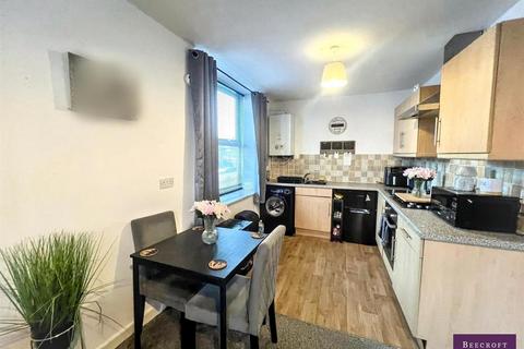 2 bedroom apartment for sale, High Street, Thurnscoe, Rotherham