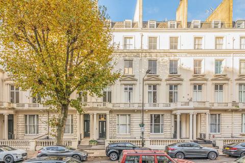 3 bedroom flat to rent, Warrington Crescent, London W9