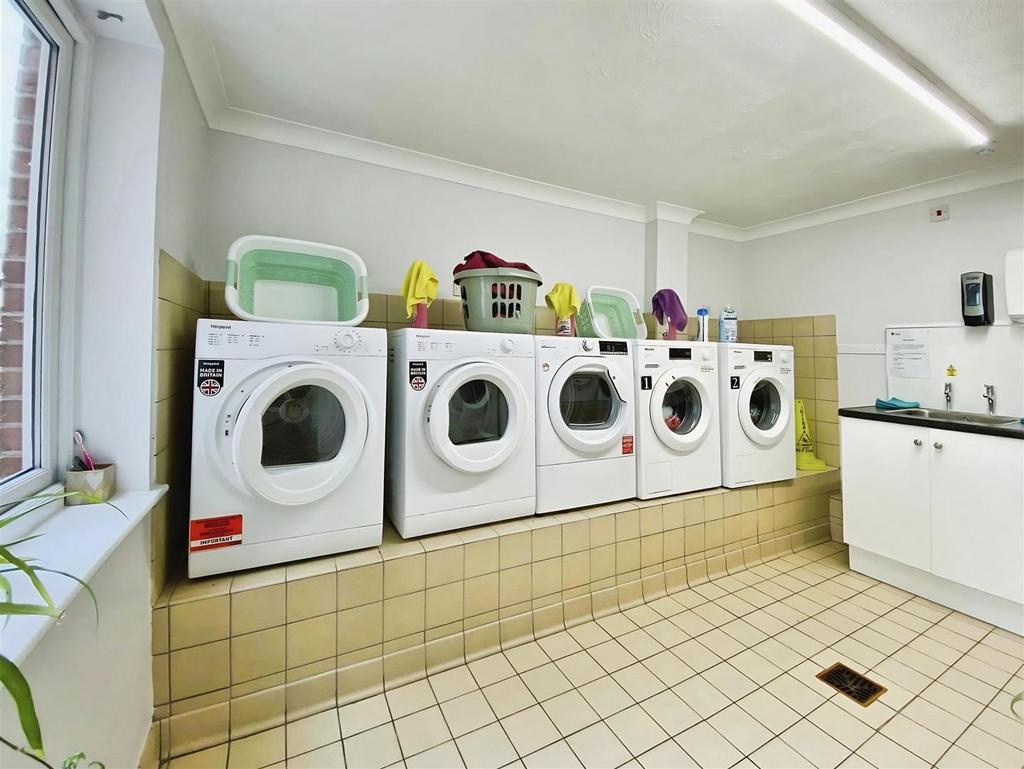 42528f2a-Utility.jpg