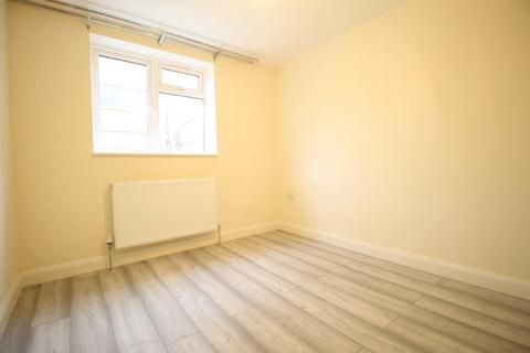 undefined, Hawthorn Farm Avenue, Northolt UB5