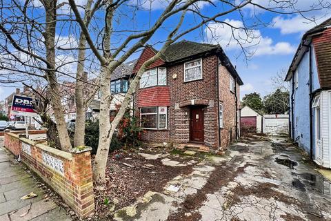 undefined, Station Road, Hayes UB3