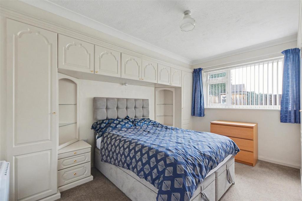 Bedroom 1 1.jpeg