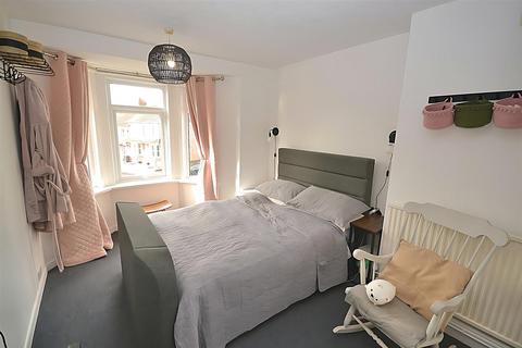 4 bedroom terraced house for sale, Alexandra Road, Dorchester