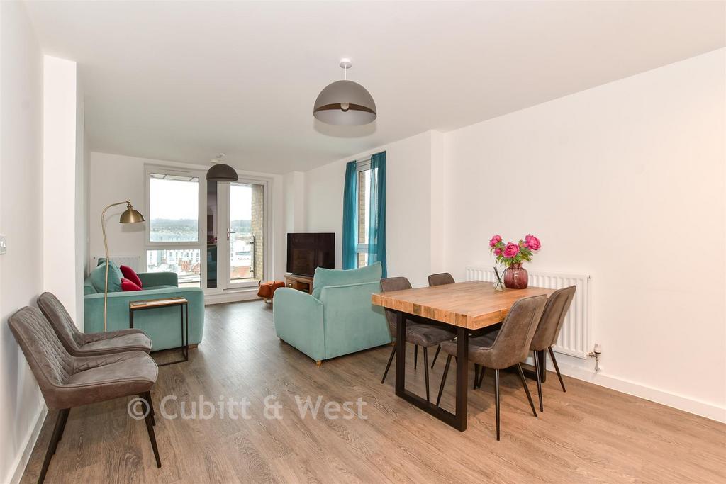 Kitchen Lounge/Diner
