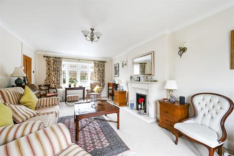 undefined, Deepdene, Ingatestone CM4