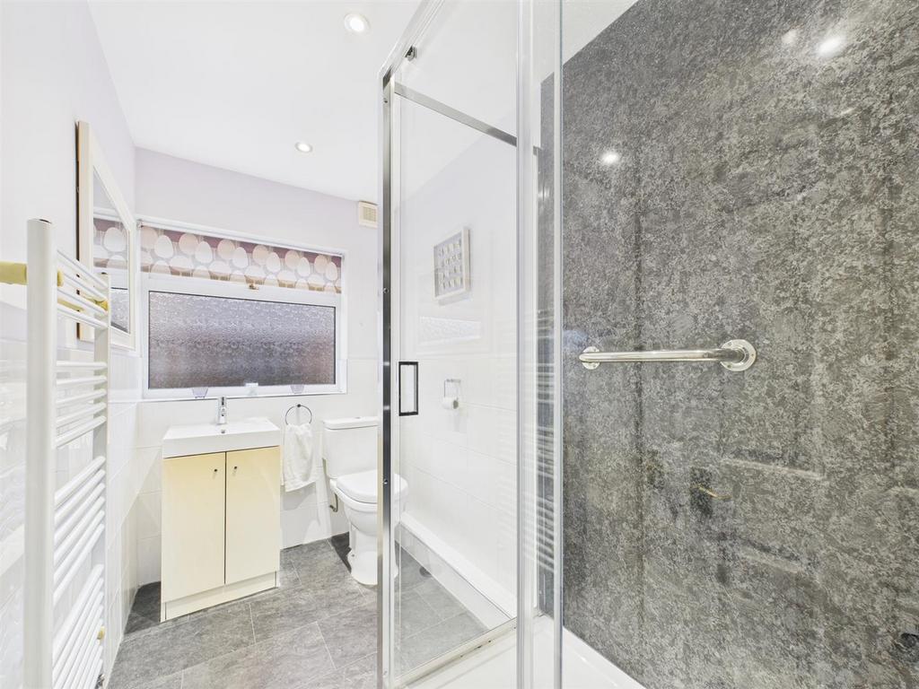 Shower.jpg