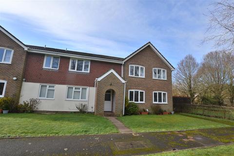 undefined, Swan Way, Fleet GU51