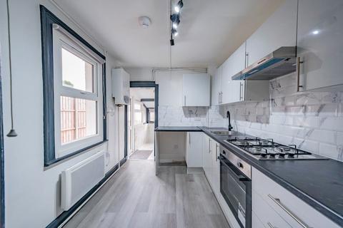 3 bedroom terraced house for sale, Boston Road, Croydon CR0