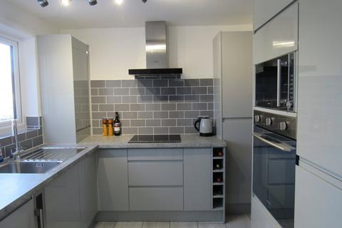 2 bedroom maisonette for sale, Holly Dell, Southampton, SO16