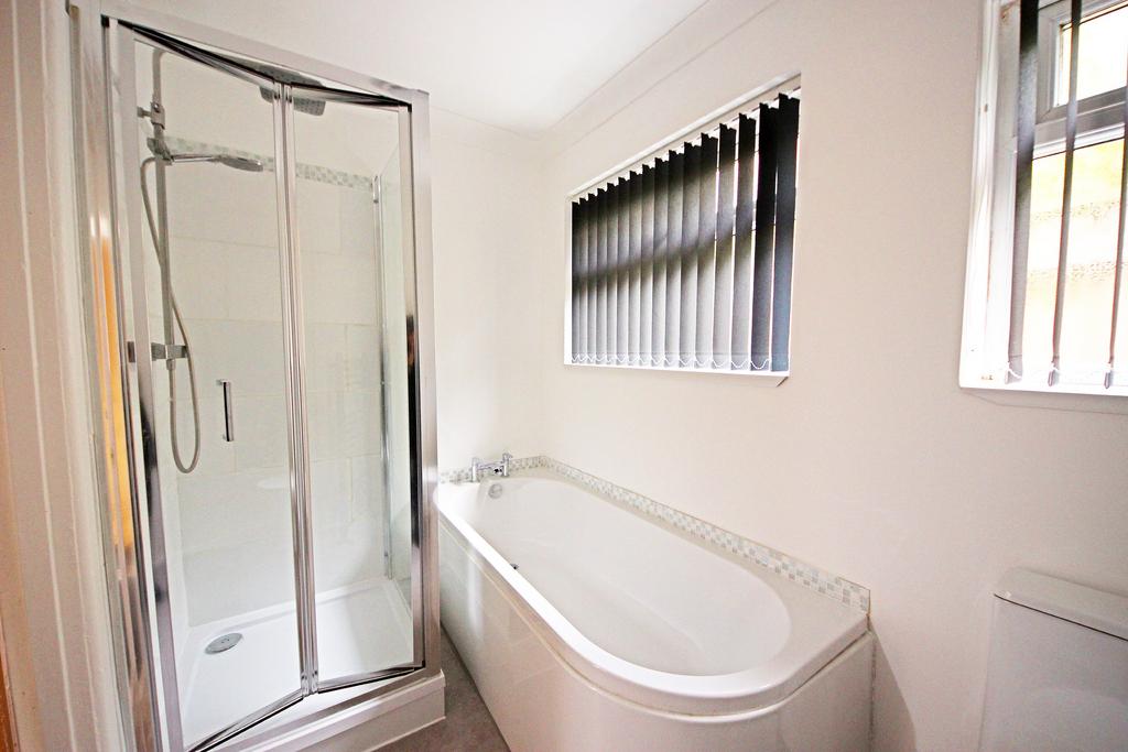 Bathroom 4
