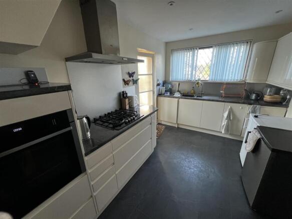 Kitchen.jpeg