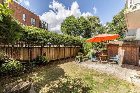 2 bedroom flat for sale, Leigham Court Road, London SW16