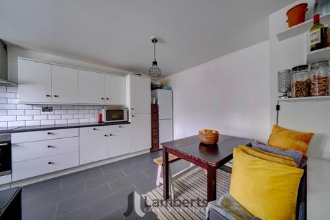 3 bedroom end of terrace house for sale, Sandhurst Close, Church Hill North, B98