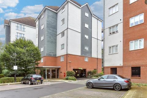 2 bedroom apartment for sale, Westwood Drive, Canterbury, Kent