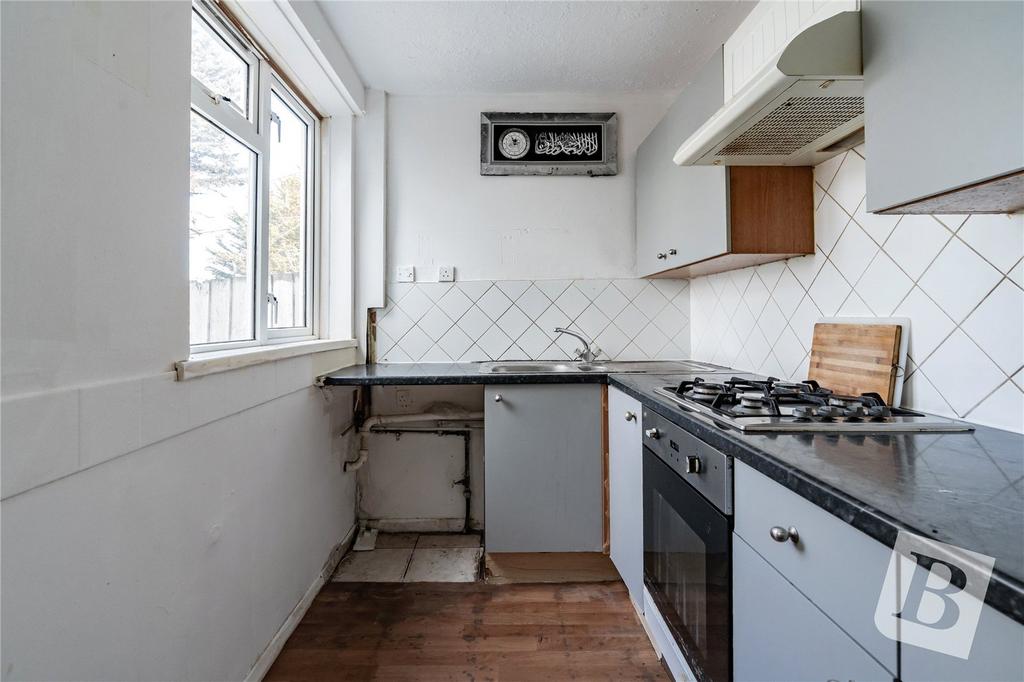Kitchen 3