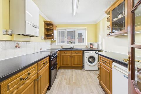 3 bedroom semi-detached house for sale, Wentworth Close, Longlevens, Gloucester
