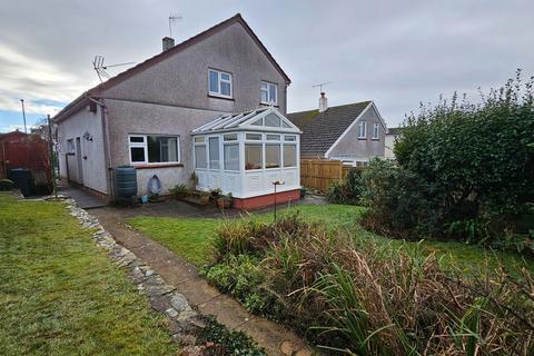 undefined, Roslyn Close, St. Austell PL25