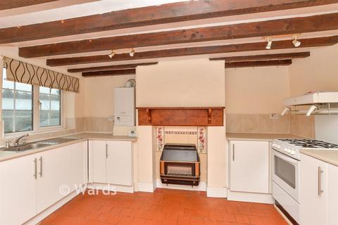 4 bedroom detached house for sale, London Road, Faversham, Kent