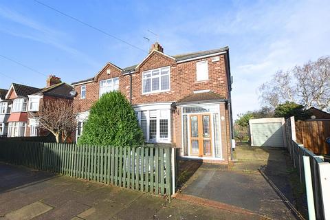 3 bedroom semi-detached house for sale, Gloucester Avenue, Grimsby DN34