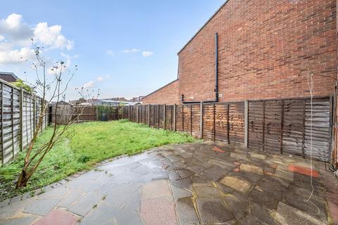 3 bedroom end of terrace house for sale, Juniper Gardens, London SW16